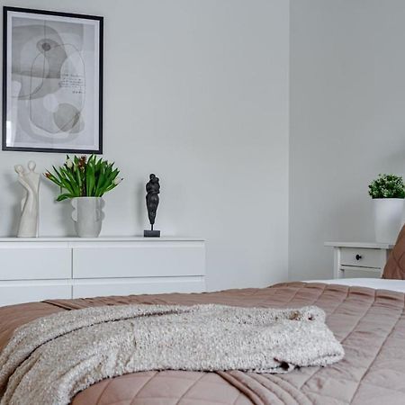 Affordable Stay In Creative Sofo - Construction Work สต็อกโฮล์ม ภายนอก รูปภาพ